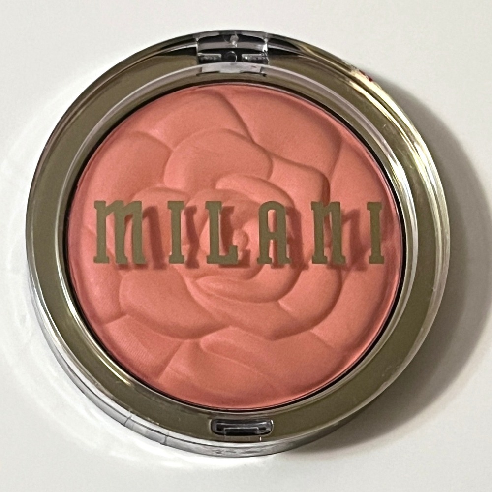 Milani Rose Powder Blush 0.60oz 05 Coral Cove Matte Finish Silky Blendable